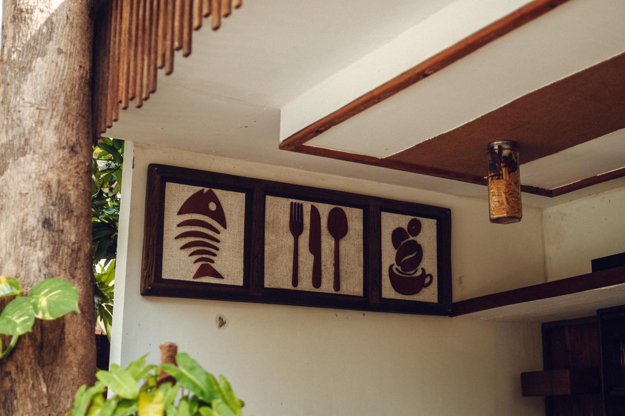 Paddlecult Surf Retreat Bed and Breakfast Varkala Eksteriør billede